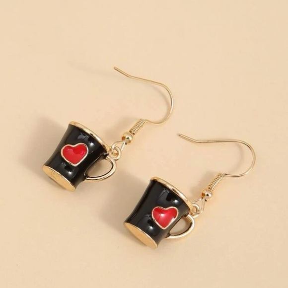 🖤 Adorable Heart Coffee Cup Mug Drop Earrings ☕️ - Picture 4 of 4
